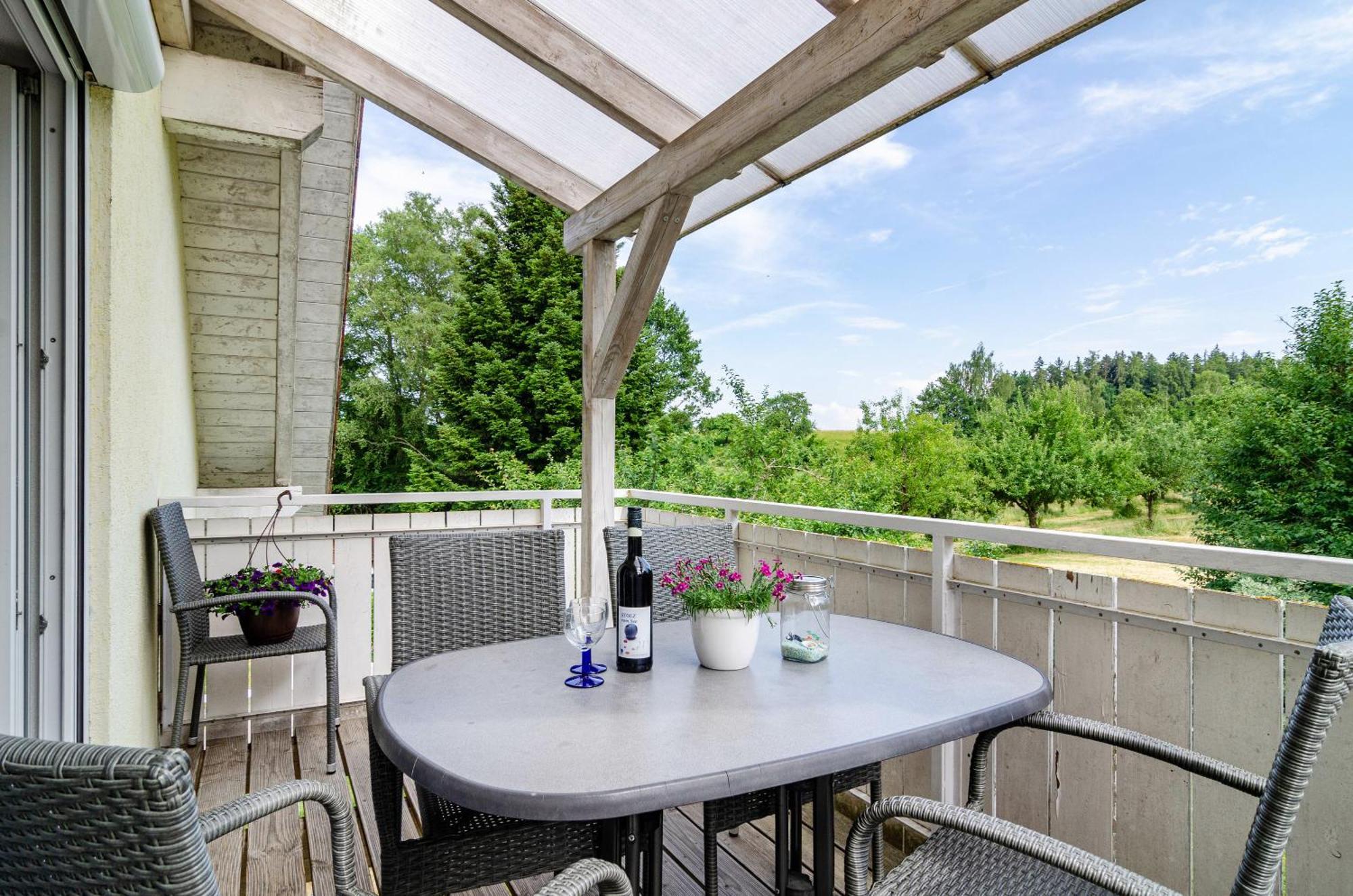 Beutenmuehle Straussenfarm Dach Owingen Exterior photo